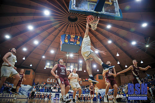 1-17 hazard logan hall dunk.jpg